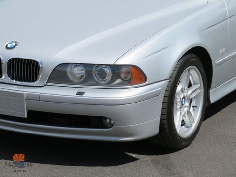 Used 2002 BMW 540i Sedan image 13