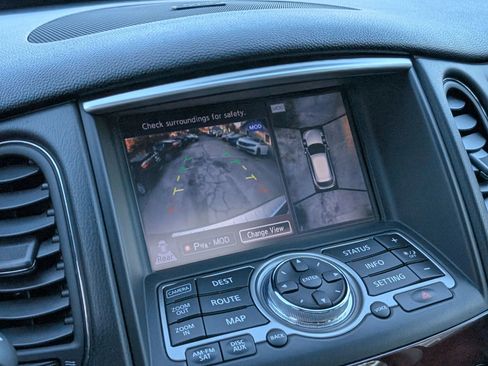 Used 2016 INFINITI QX50 AWD w/ Deluxe Touring Package image 31