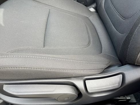 Certified 2025 Hyundai Tucson SE AWD/4WD image 13