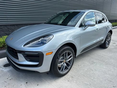 Used 2026 Porsche Macan AWD/4WD image 7