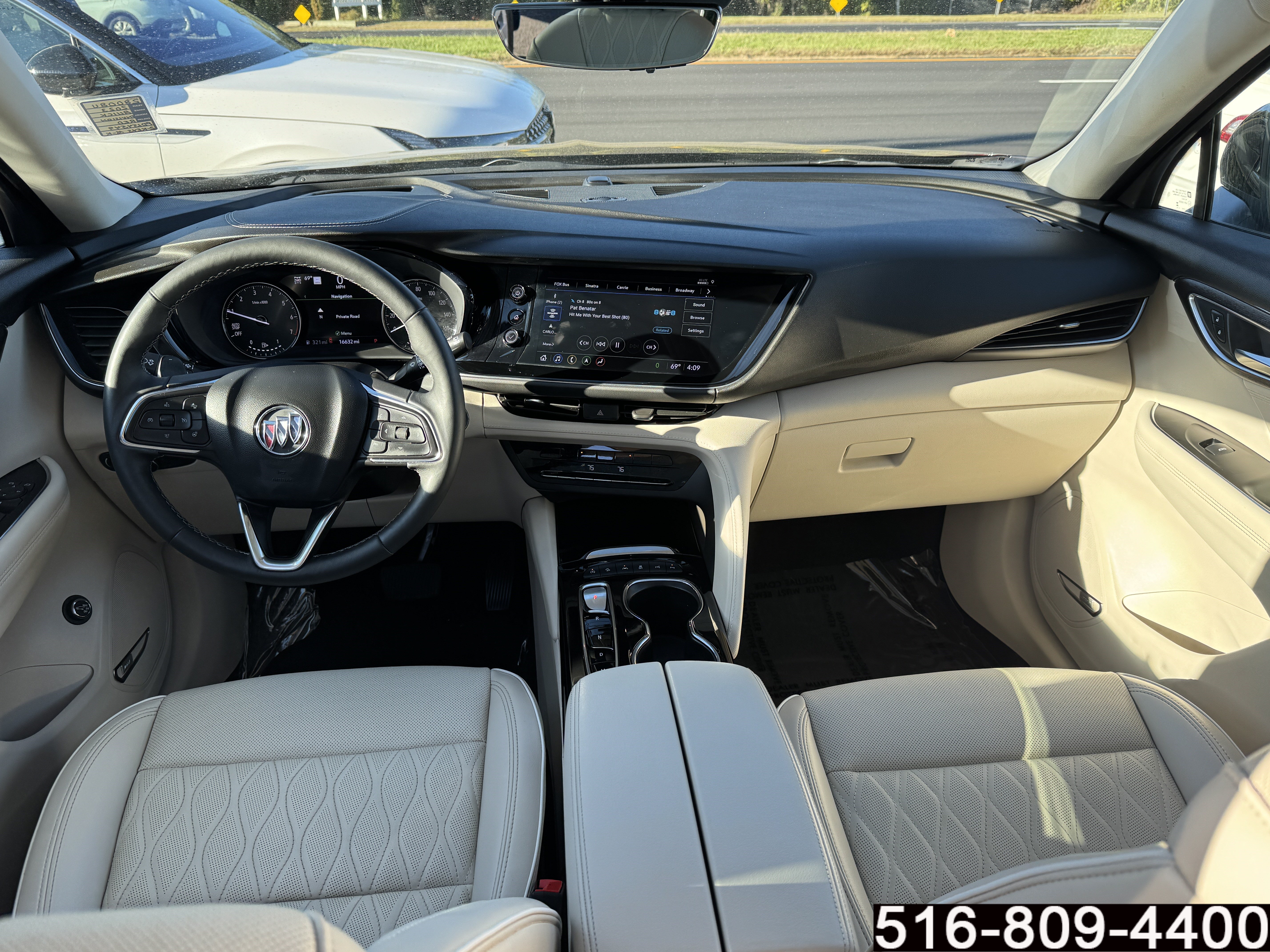Used 2023 Buick Envision Avenir AWD/4WD image 11