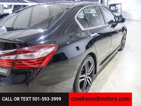 Used 2017 Honda Accord Sport Special Edition image 33