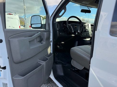 Used 2017 Chevrolet Express 2500 LS image 14