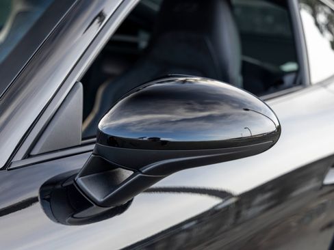 Certified 2018 Porsche 718 Cayman GTS image 18