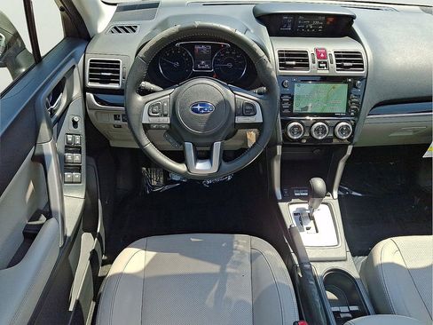 Used 2018 Subaru Forester 2.5i Limited AWD/4WD image 9