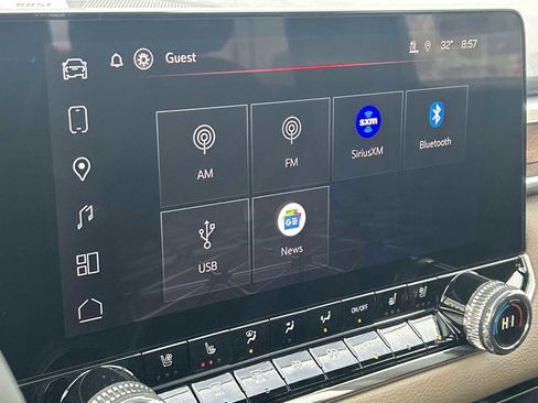 New 2026 GMC Canyon Denali image 12