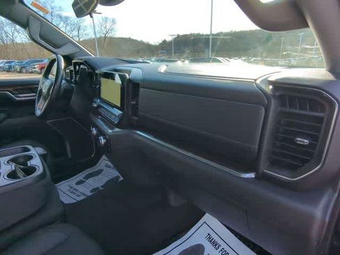 Certified 2022 GMC Sierra 1500 Elevation image 28