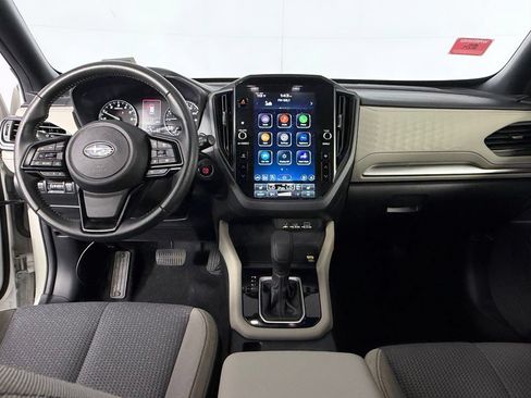 Used 2025 Subaru Forester Premium AWD/4WD image 15