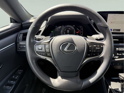 Certified 2024 Lexus ES 300h w/ Premium Package FWD image 14
