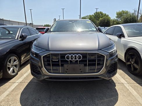 Used 2021 Audi Q8 Premium Plus w/ Premium Plus Package AWD/4WD image 4