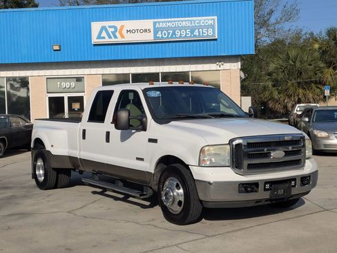 Used 2007 Ford F350 Lariat RWD image 4