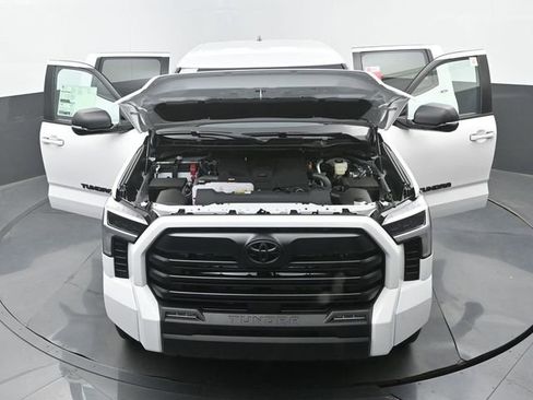 New 2026 Toyota Tundra SR5 AWD/4WD image 33