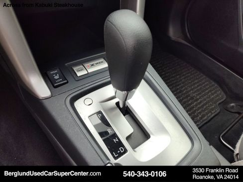 Used 2018 Subaru Forester 2.5i Premium w/ All-Weather Package AWD/4WD image 32