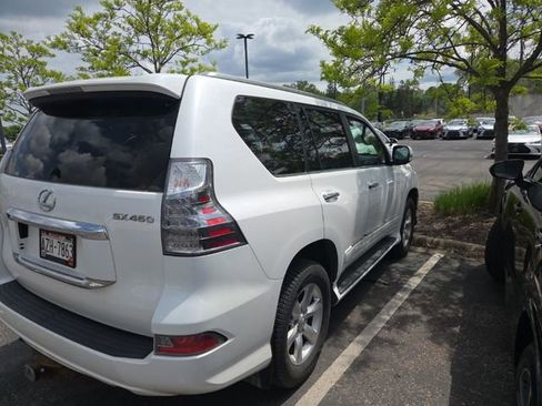 Used 2014 Lexus GX 460 AWD/4WD image 3