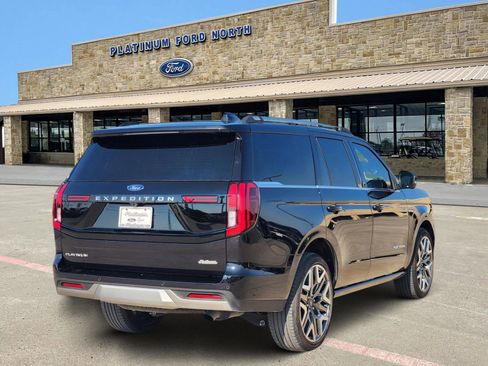 New 2025 Ford Expedition Platinum w/ Platinum Ultimate Package image 5