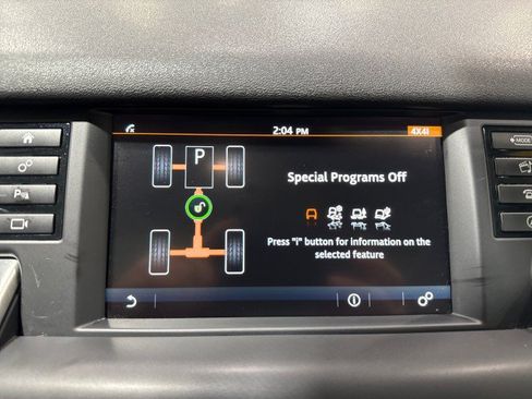 Used 2019 Land Rover Discovery Sport HSE AWD/4WD image 29
