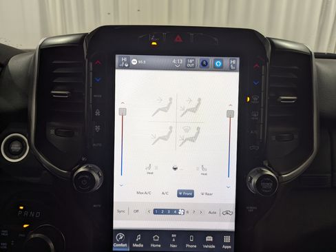 Used 2024 RAM 2500 Big Horn w/ Safety Group image 24