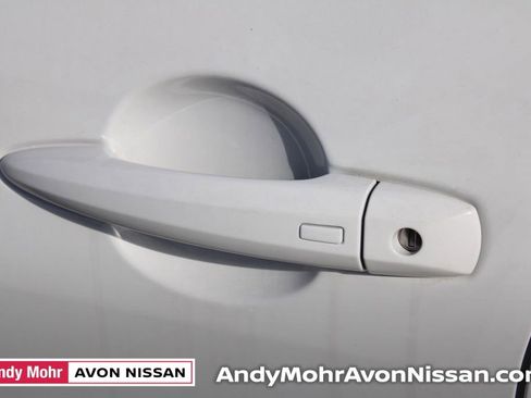 New 2025 Nissan Sentra SV image 7