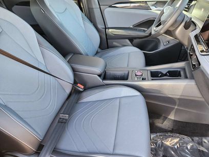 New 2026 Volkswagen Tiguan SE R-Line