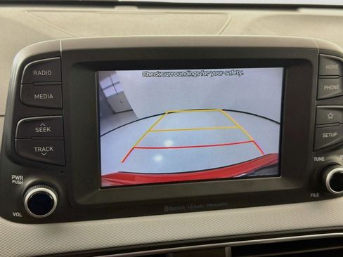 Used 2019 Hyundai Kona SEL AWD/4WD image 13