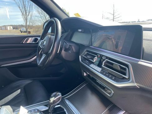 Used 2020 BMW X5 M50i w/ Executive Package image 31