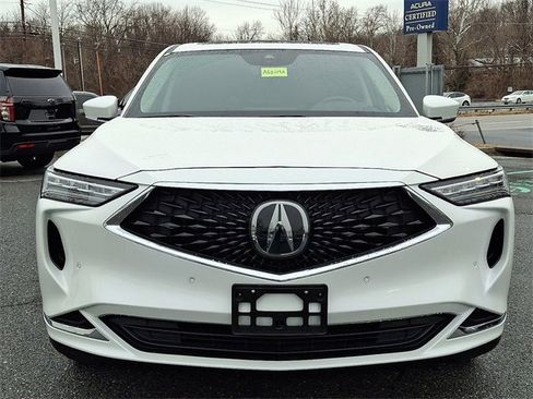 Used 2024 Acura MDX SH-AWD w/ Technology Package image 2