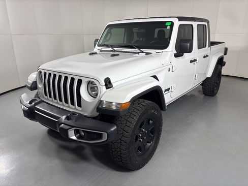 Used 2020 Jeep Gladiator Sport w/ Quick Order Package 24S AWD/4WD image 4