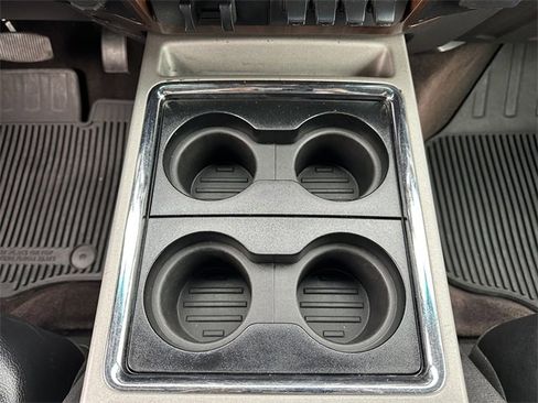 Used 2015 Ford F350 Lariat w/ Chrome Package image 16