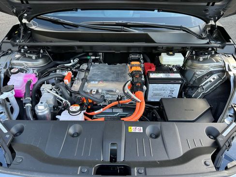 New 2026 Subaru Solterra Premium image 7