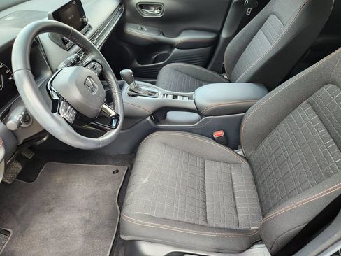 Used 2024 Honda HR-V Sport image 14
