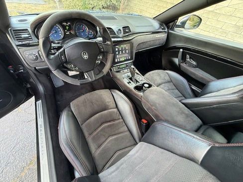 Used 2018 Maserati GranTurismo Sport RWD image 6