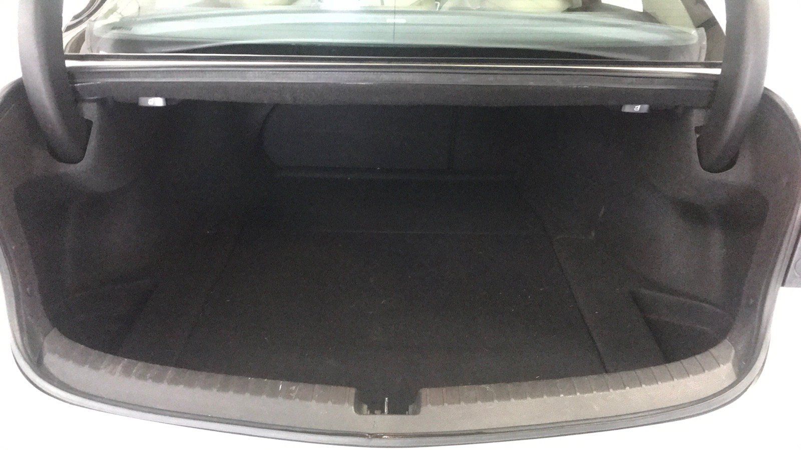 Used 2020 Acura TLX w/ Technology Package FWD image 11