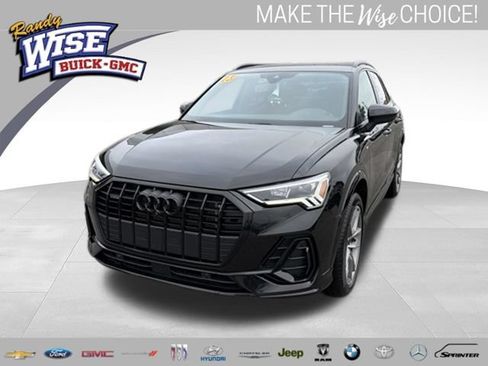 Used 2023 Audi Q3 2.0T Premium Plus w/ Premium Plus Package AWD/4WD image 1