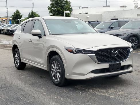 Used 2025 MAZDA CX-5 AWD 2.5 S w/ Select Package image 4