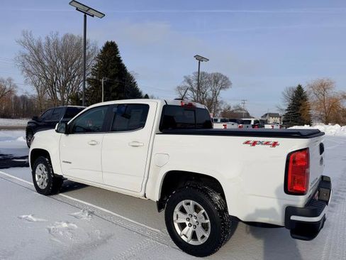 Used 2017 Chevrolet Colorado LT w/ LT Convenience Package image 3