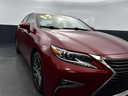 Used 2017 Lexus ES 350 FWD image 38