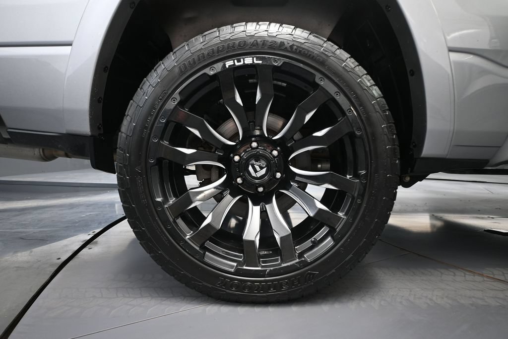 Used 2021 RAM 1500 Laramie w/ Sport Appearance Package AWD/4WD image 10