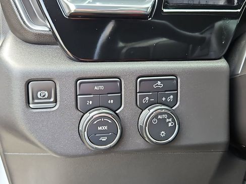 Used 2023 Chevrolet Silverado 1500 LT w/ Protection Package image 14