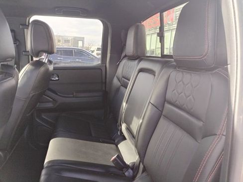 Used 2024 Nissan Frontier PRO-4X w/ Pro Premium Package AWD/4WD image 8