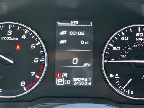 Used 2024 Subaru Crosstrek 2.0i Premium AWD/4WD image 24