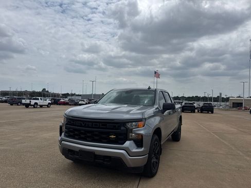 Used 2025 Chevrolet Silverado 1500 Custom RWD image 7