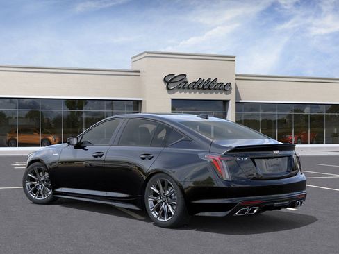 New 2026 Cadillac CT5 V image 3