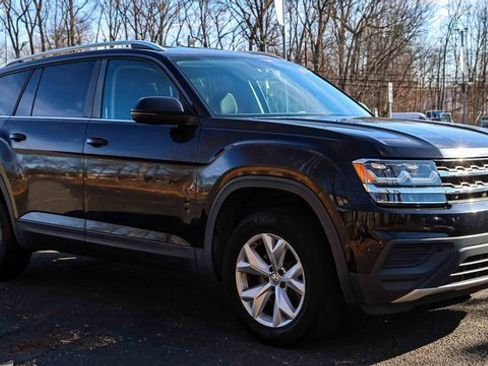 Used 2018 Volkswagen Atlas S image 1