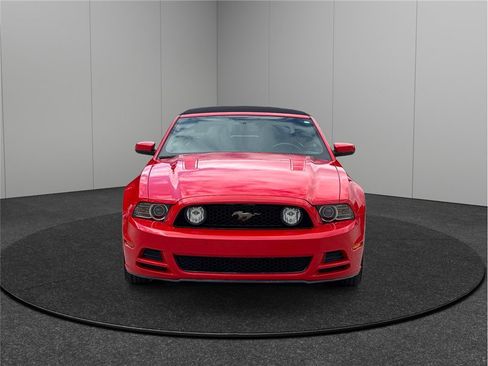 Used 2013 Ford Mustang GT Premium w/ Security Pkg image 3