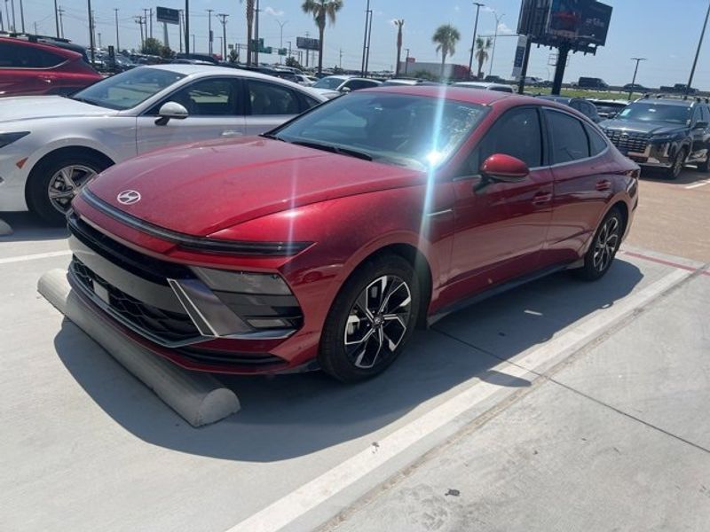 Certified 2024 Hyundai Sonata SEL image 1