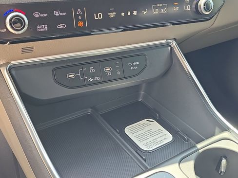 New 2026 Kia Carnival SX FWD image 27