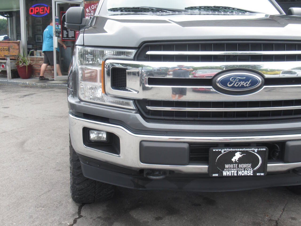 Used 2019 Ford F150 XLT AWD/4WD image 3