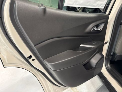 New 2026 Chevrolet Trax ACTIV FWD image 40