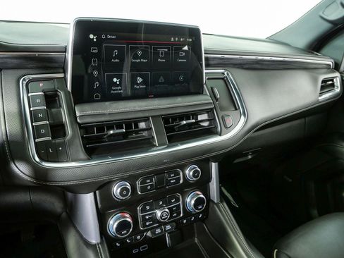 Used 2023 GMC Yukon XL SLT AWD/4WD image 13