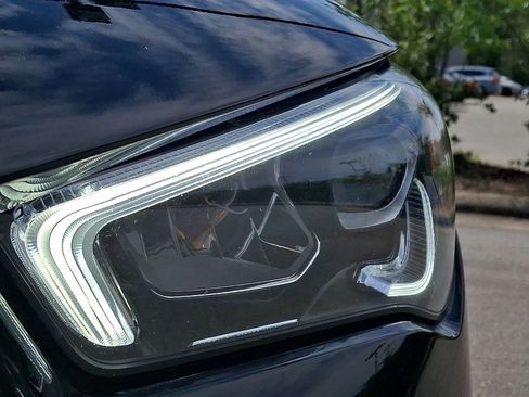 Used 2022 Mercedes-Benz CLA 250 image 9